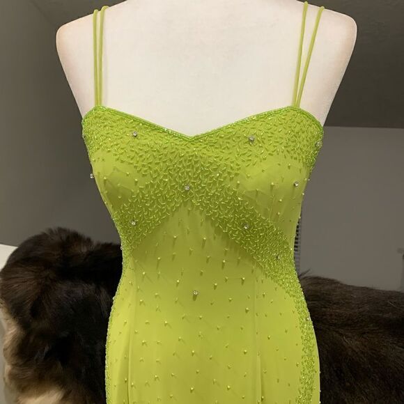 Custom Stunning All Over Beaded Sleeveless Evening Dress - Picture 5 of 16